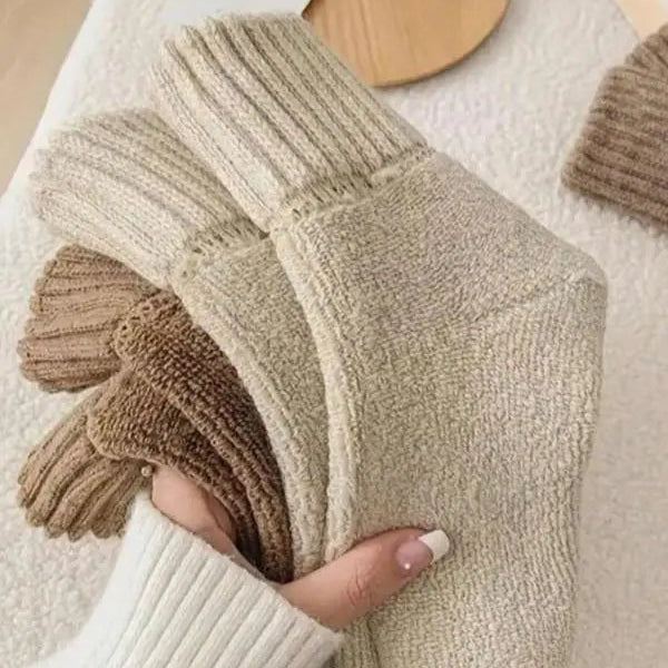 RELVANZO Women's Casual Soft Comfy Warm Socks for Fall & Winter