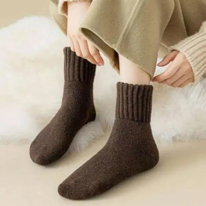 RELVANZO Women's Casual Soft Comfy Warm Socks for Fall & Winter